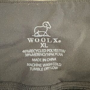 Woolx Black Capri Active Tights